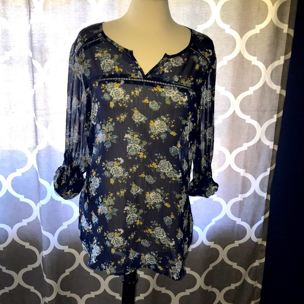 Mossimo Women’s Sheer Blue Floral Tunic XL
